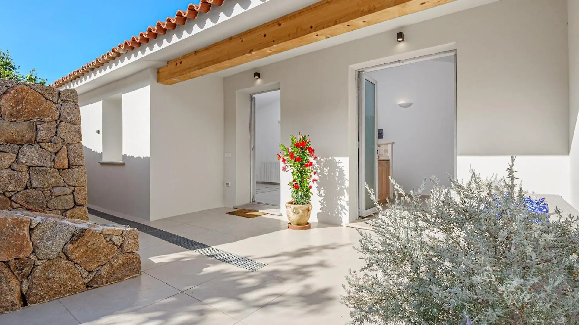 Villa La Maddalena 6&2, Emma Villas Arzachena 0*,  Italy